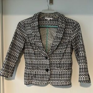 Cabi Fitted Lightweight Jacket Blazer Three Quarter Sleeve Size 4